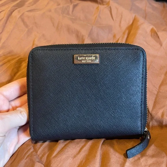 Kate Spade Spencer Zip Wallet - Picture 7 of 7